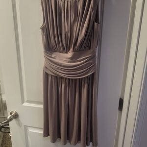 Boston Proper Gathered Midi Dress in Taupe
